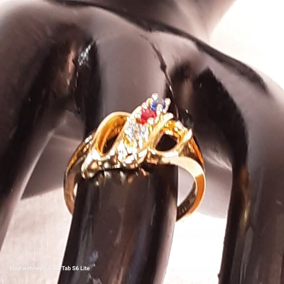 Red White Blue Stone Ring On Gold Tone Open Prong Setting Sample - Picture 1 of 7